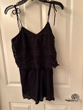 Black Lace Tie-Shoulder Women's romper